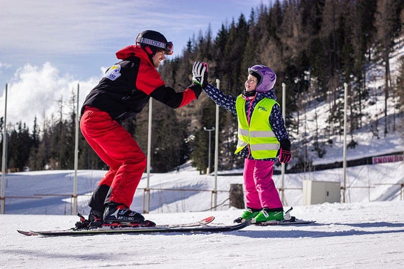 10% discount on ski and snowboard school